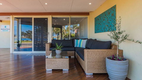 Starboard Views Kalbarri - River Front Apartment - Accommodation ACT 9