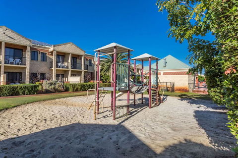 Country Comfort Perth - Accommodation ACT 40