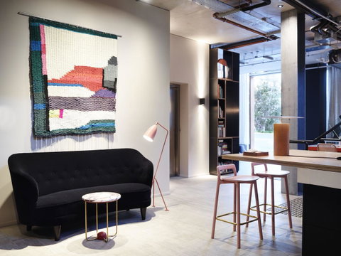 Alex Hotel - Accommodation ACT 14