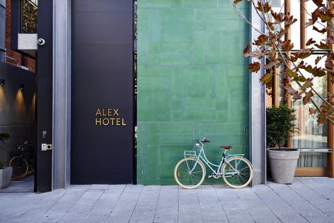 Alex Hotel - Accommodation ACT 9