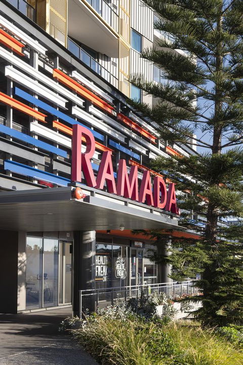 Ramada By Wyndham VetroBlu Scarborough Beach - Accommodation ACT 4
