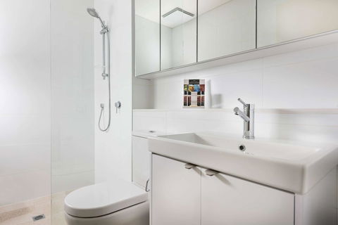 Ramada By Wyndham VetroBlu Scarborough Beach - Accommodation ACT 37