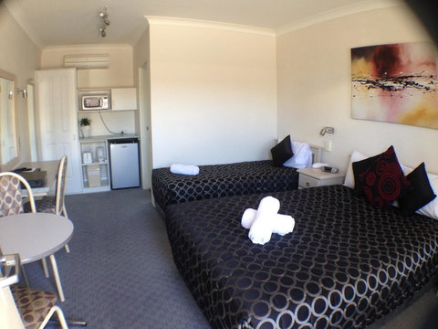 Ben Chifley Motor Inn - Accommodation ACT 29