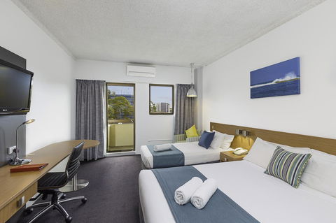 Metro Hotel Miranda - Accommodation ACT 12