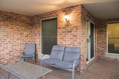 Colonial Court Villas - Accommodation ACT 3