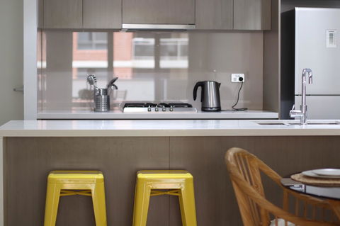 Modern & Cosy 2-Bedroom Apartment Hornsby - Accommodation ACT 8