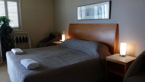 SaltBeach2302 - Accommodation ACT 6