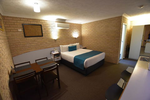 Best Western Kennedy Drive Airport Motel - Accommodation ACT 18