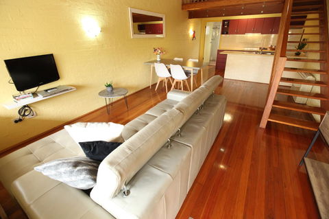 Great Escape Lofts - Accommodation ACT 20