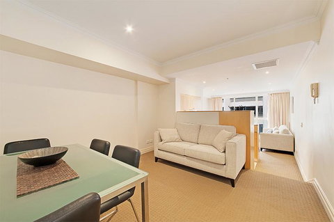 Wyndel Apartments Sydney CBD - Bond - Accommodation ACT 9