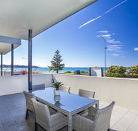 Beachfront Apartment Unit 2 - Accommodation ACT