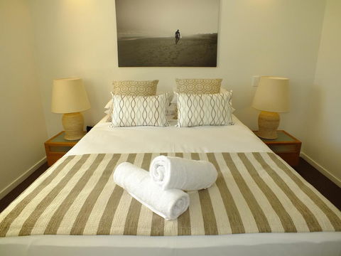 Pacific Marina Apartments - Accommodation ACT 14