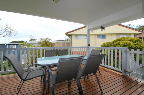 Anglesea, 17 Hodgson Street - Accommodation ACT 5