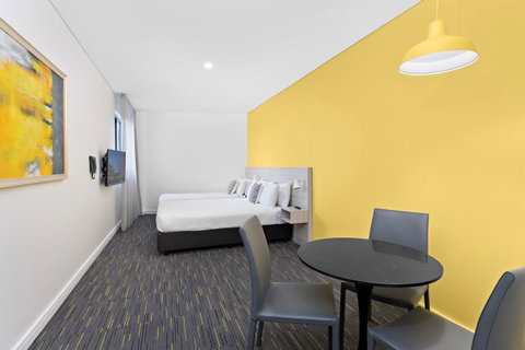 Value Suites Green Square - Accommodation ACT 26