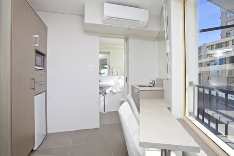 Manly Paradise Motel & Apartments - Accommodation ACT 6