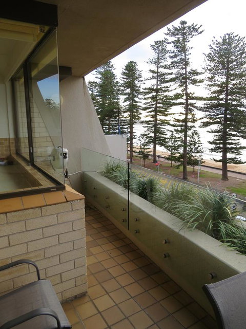 Manly Paradise Motel & Apartments - Accommodation ACT 40