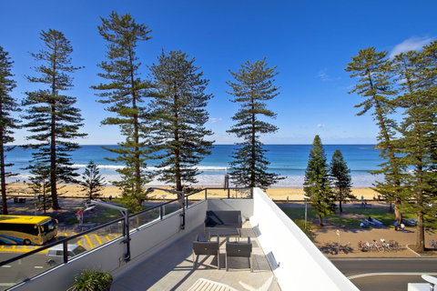 Manly Paradise Motel & Apartments - Accommodation ACT 19