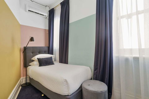 Hotel Harry, Ascend Hotel Collection - Accommodation ACT 14