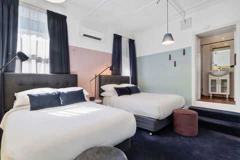 Hotel Harry, Ascend Hotel Collection - Accommodation ACT 25