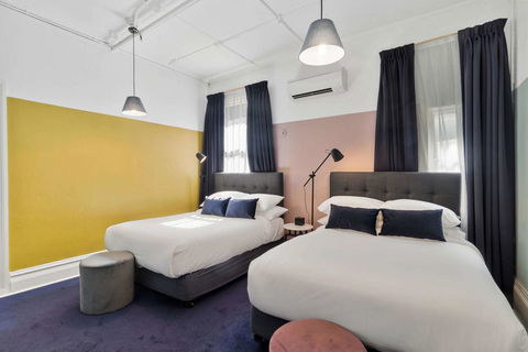 Hotel Harry, Ascend Hotel Collection - Accommodation ACT 6