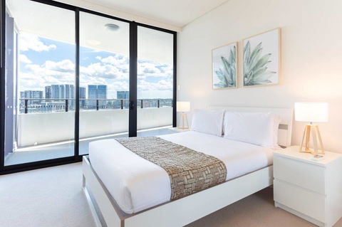 Two Bedders Apartment With Stunning Water View - Accommodation ACT 14