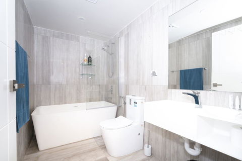 Luxury Villa Darlington - Vine - Accommodation ACT 4