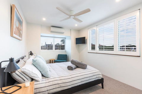 Nobbs Â· Executive 2 Storey Sydney Apartment With Pool - Accommodation ACT 6