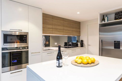 Nobbs Â· Executive 2 Storey Sydney Apartment With Pool - Accommodation ACT 3
