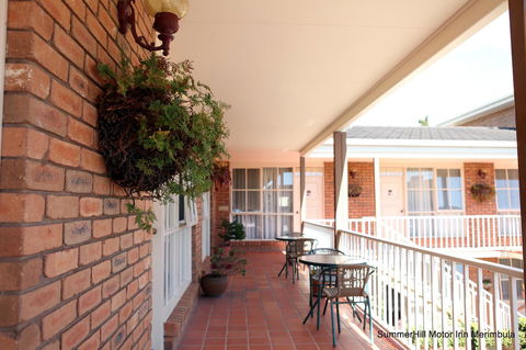 Summerhill Motor Inn - Accommodation ACT 21
