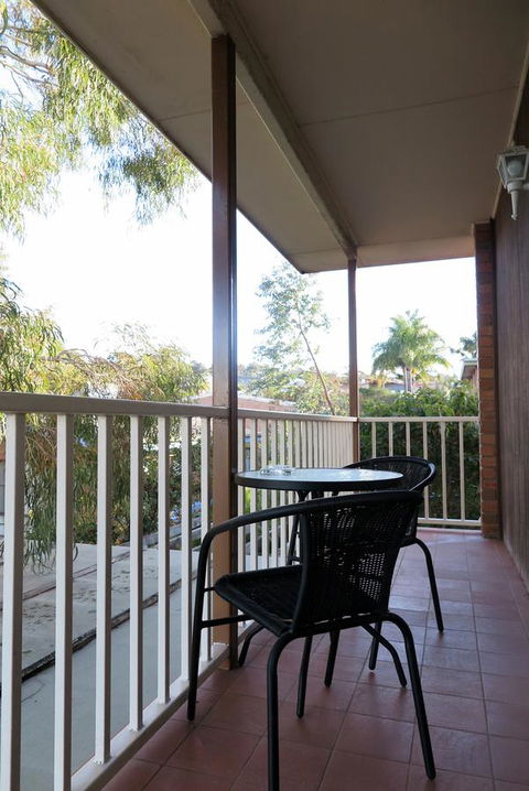 Summerhill Motor Inn - Accommodation ACT 34