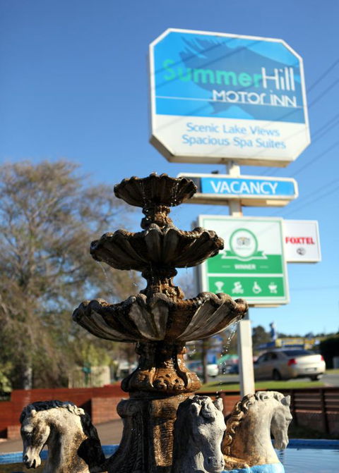 Summerhill Motor Inn - Accommodation ACT 23