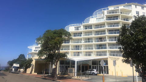BASE Holidays - Ettalong Beach Premium Apartments - Accommodation ACT 0