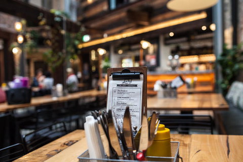 The Lucky Hotel - Accommodation ACT 44