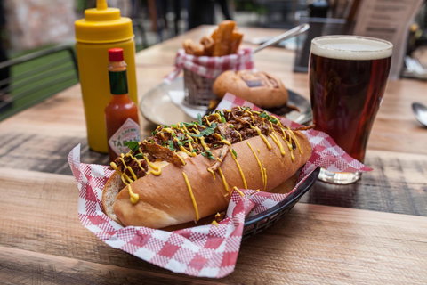 The Lucky Hotel - Accommodation ACT 42