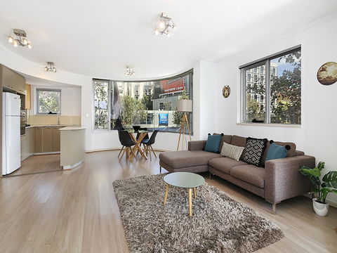 Lower Bridge And Sails - Executive 2BR Darlinghurst Apartment With Balcony And Rooftop Views - Accommodation ACT 0