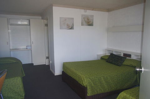 Ashwood Motel - Accommodation ACT 10