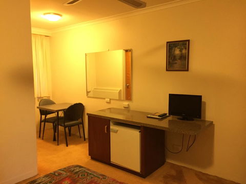 Cooma Motor Lodge Motel - Accommodation ACT 24