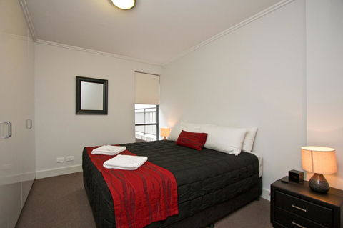 The Star Apartments - Accommodation ACT 14