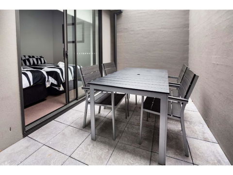 The Star Apartments - Accommodation ACT 20