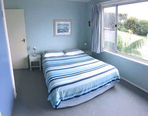 Clareview, 8 Korogora Street - Accommodation ACT 7