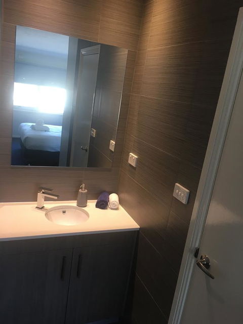 Carlton Suites - Accommodation ACT 31
