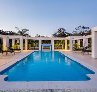 One Mile Mansion - Private Coastal Retreat FREE FAMILY ADVENTURE PASS - Accommodation ACT