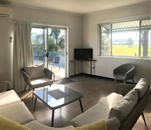 Kon Tiki Apartments - Accommodation ACT 2