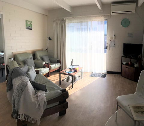 Kon Tiki Apartments - Accommodation ACT 24