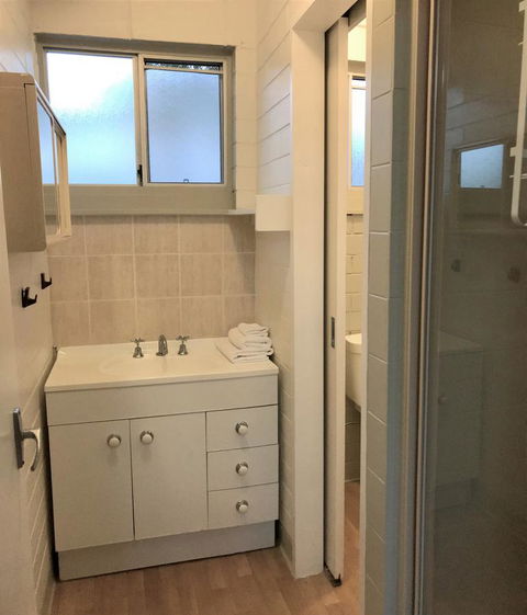 Kon Tiki Apartments - Accommodation ACT 13