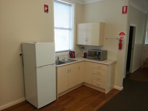 The Old Saddlery - Accommodation ACT 9