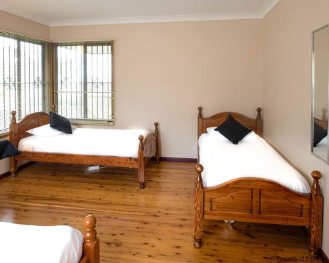Villa Blue - Accommodation ACT 7