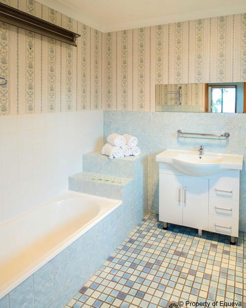 Villa Blue - Accommodation ACT 4