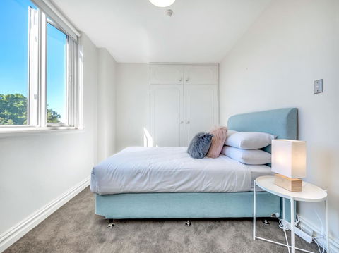 Panoramic Harbour Views And Unbeatable Comfort - Accommodation ACT 9