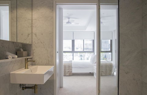 Brand New One Bedroom Apartment In Bondi Junction - Accommodation ACT 6